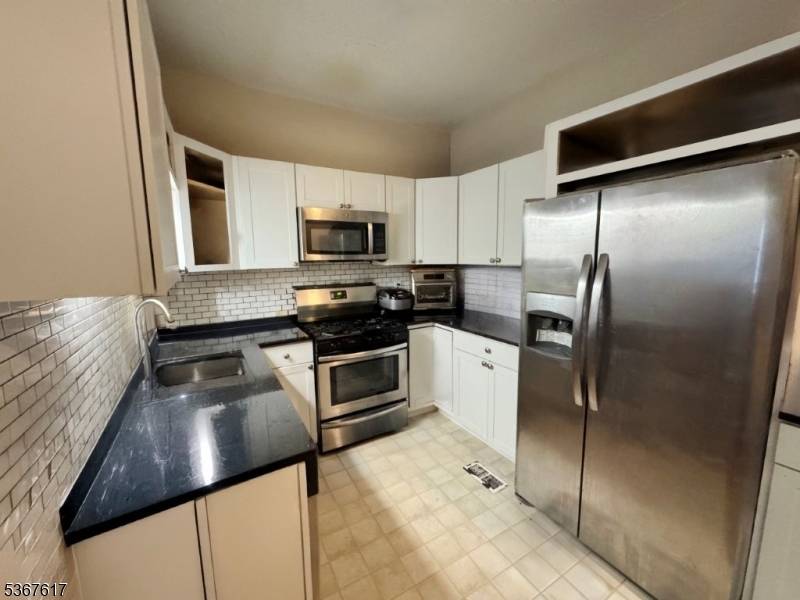 Wayne Twp., NJ 07470,8619 Brittany Dr