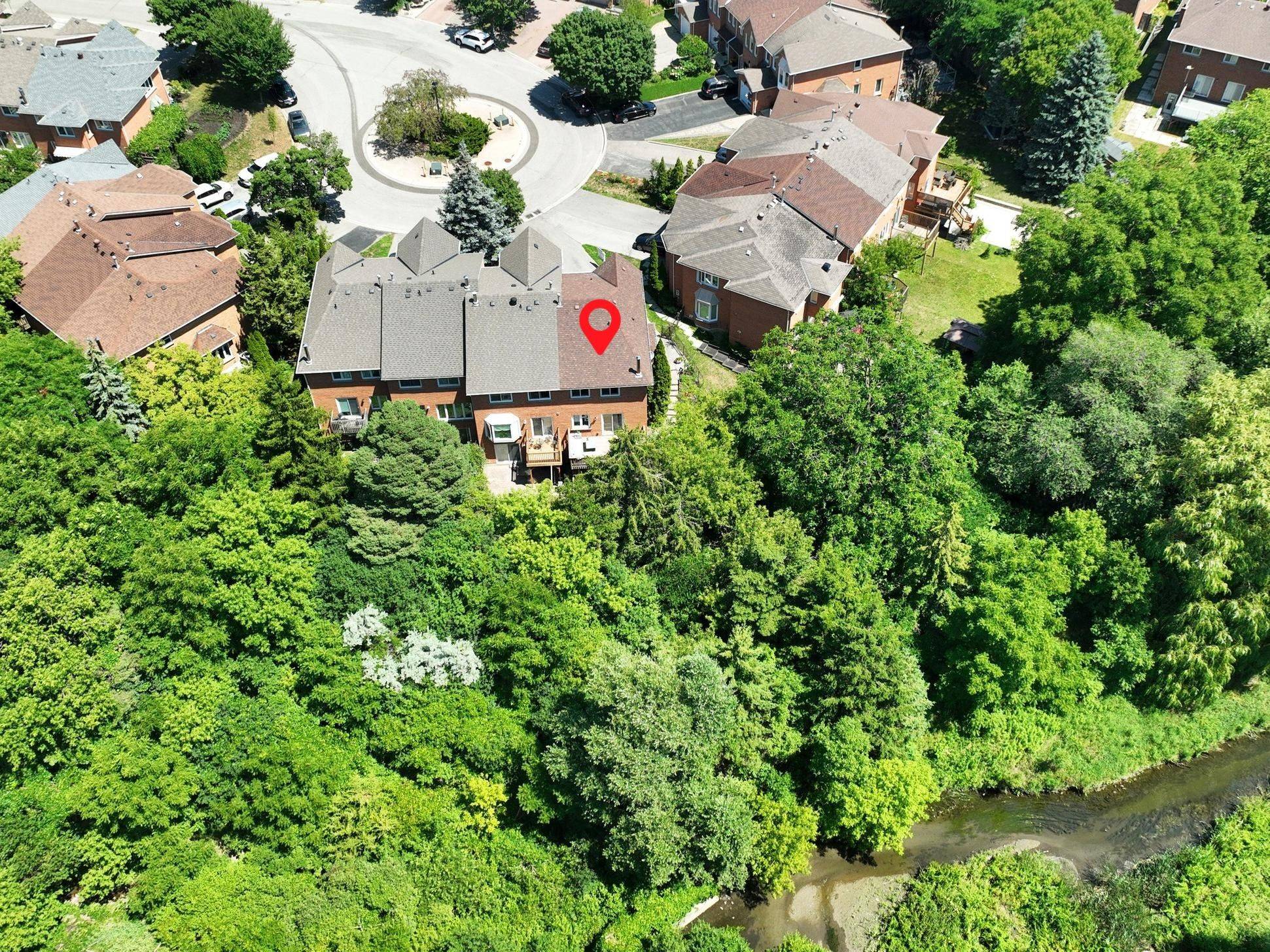 Richmond Hill, ON L4B 1N3,56 Queensmill CT