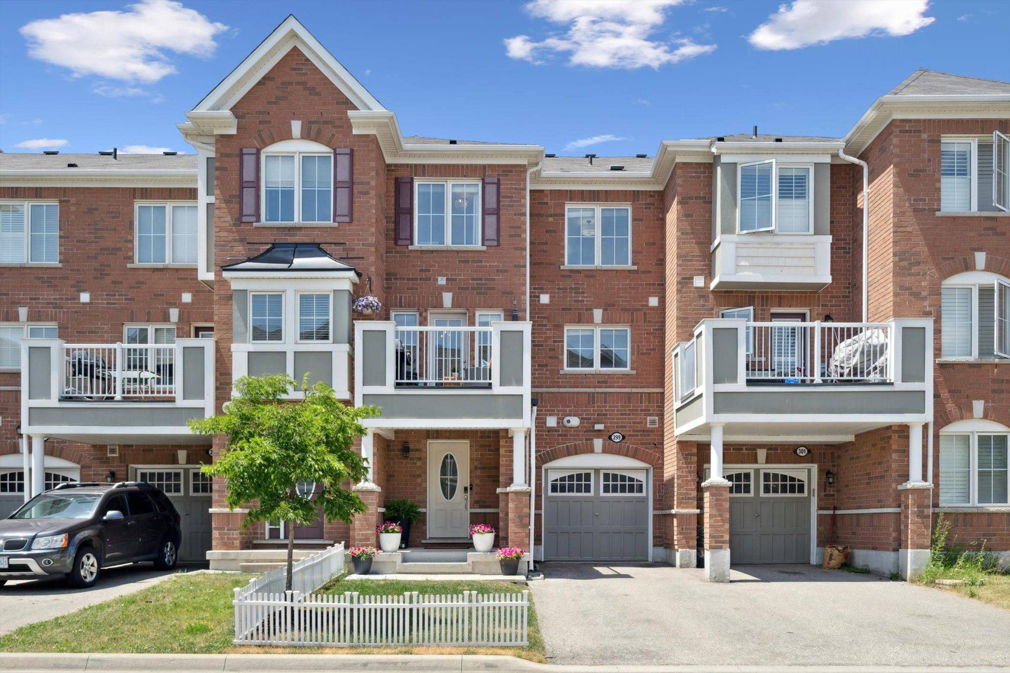 Milton, ON L9E 0A4,299 Casson PT