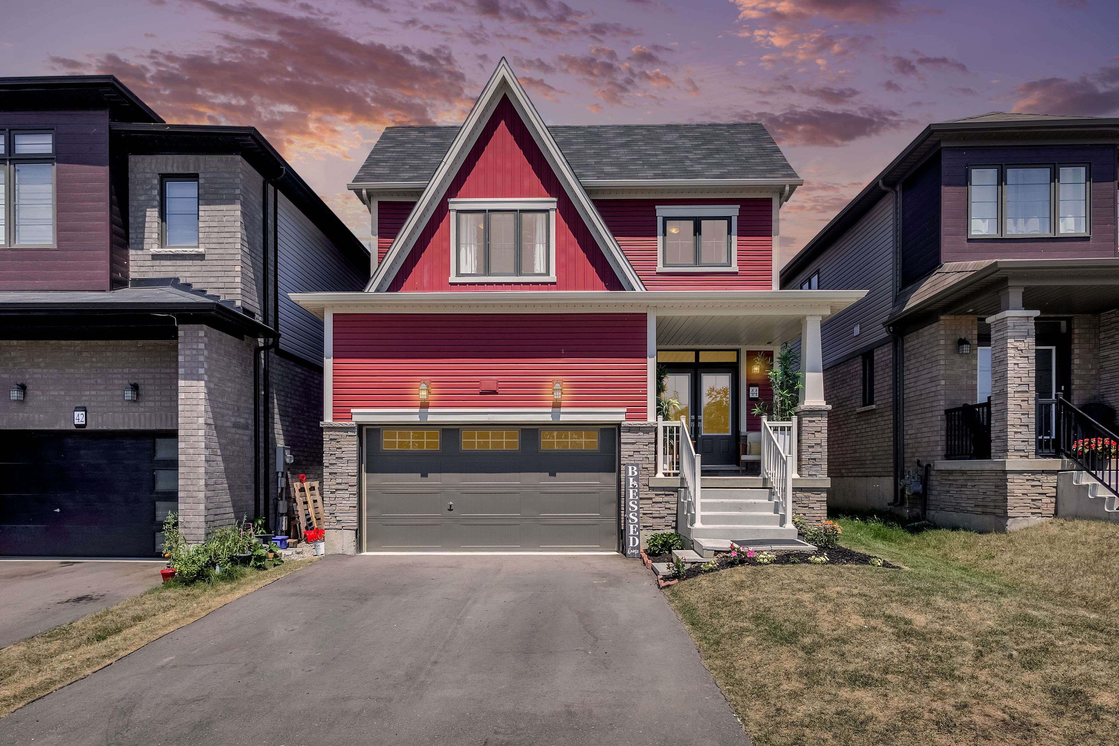 Haldimand, ON N3W 0H1,44 Santos DR