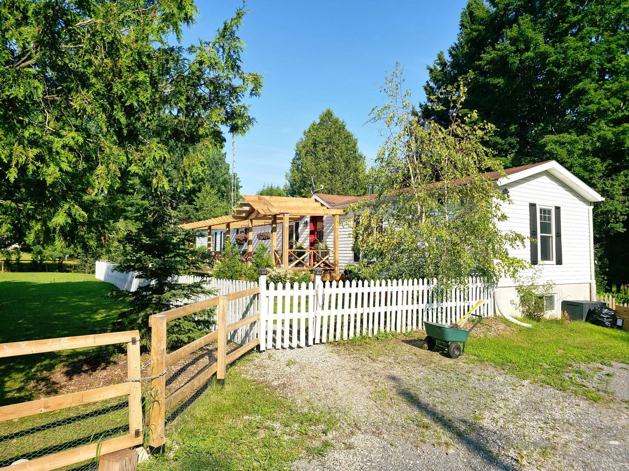 Tay Valley, ON K7H 3C5,1083 Upper Scotch Line