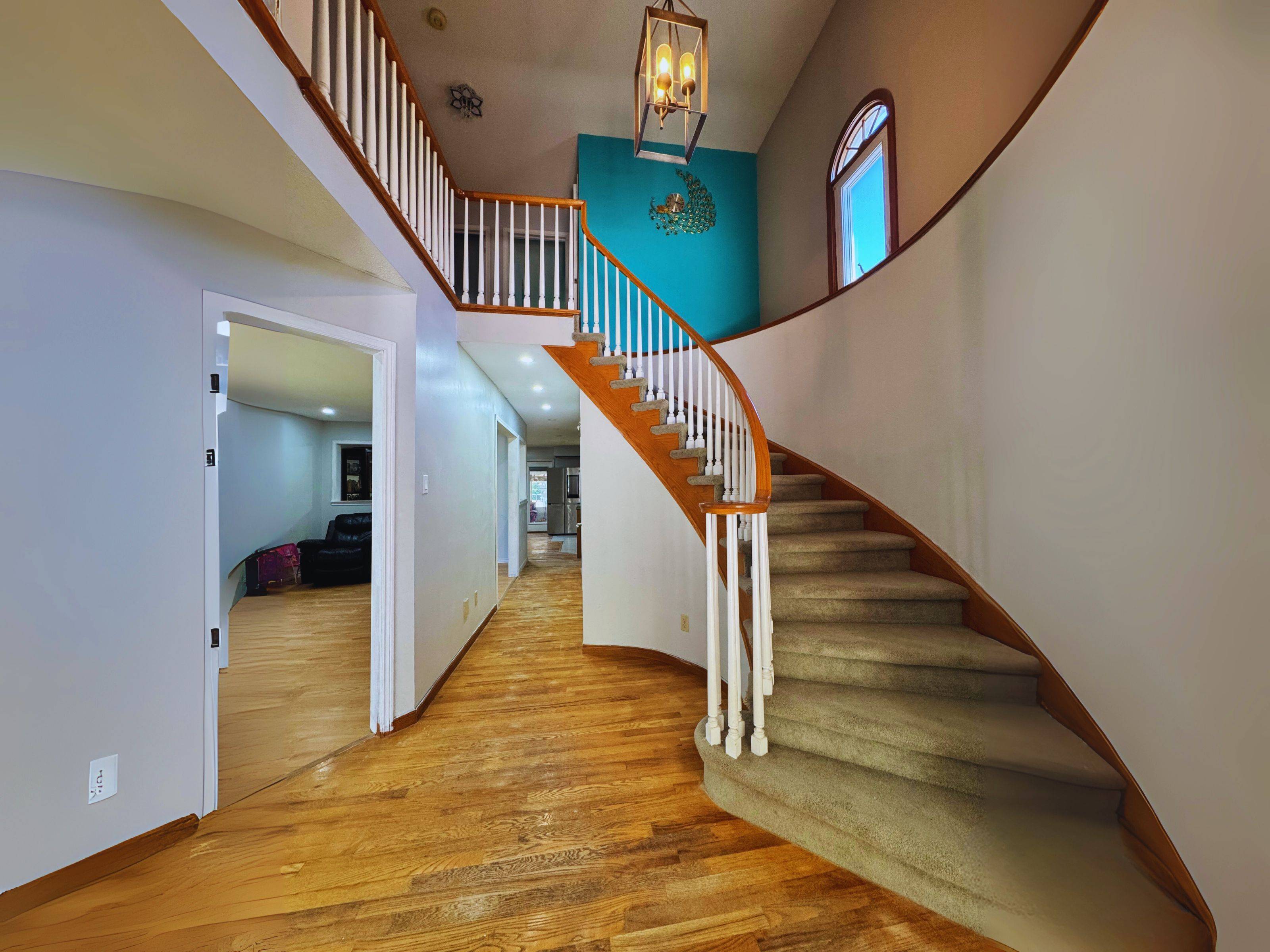 London South, ON N5Z 4V9,239 Edmunds PL