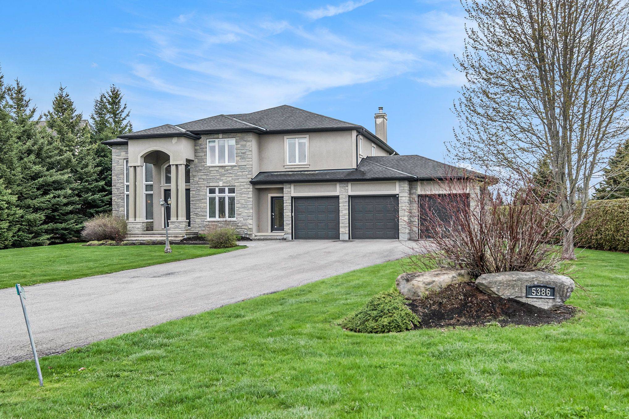 Manotick - Kars - Rideau Twp And Area, ON K4M 1L3,5386 Mansel CRES