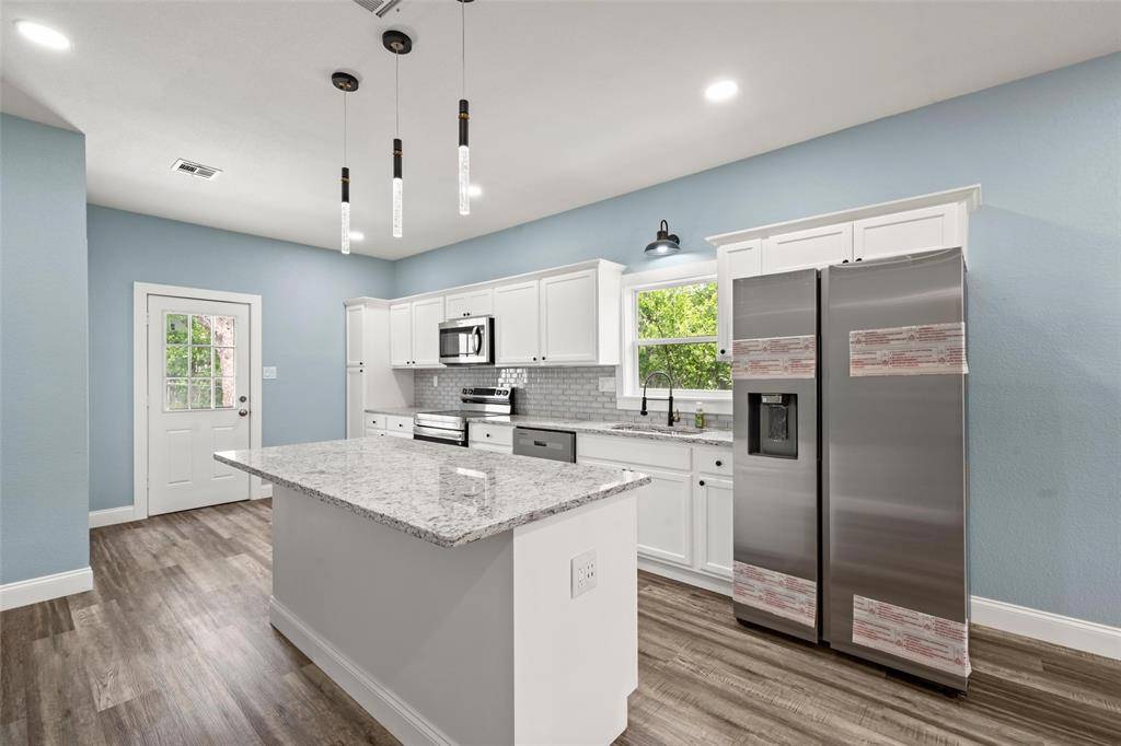 Waco, TX 76707,2715 Bosque Boulevard
