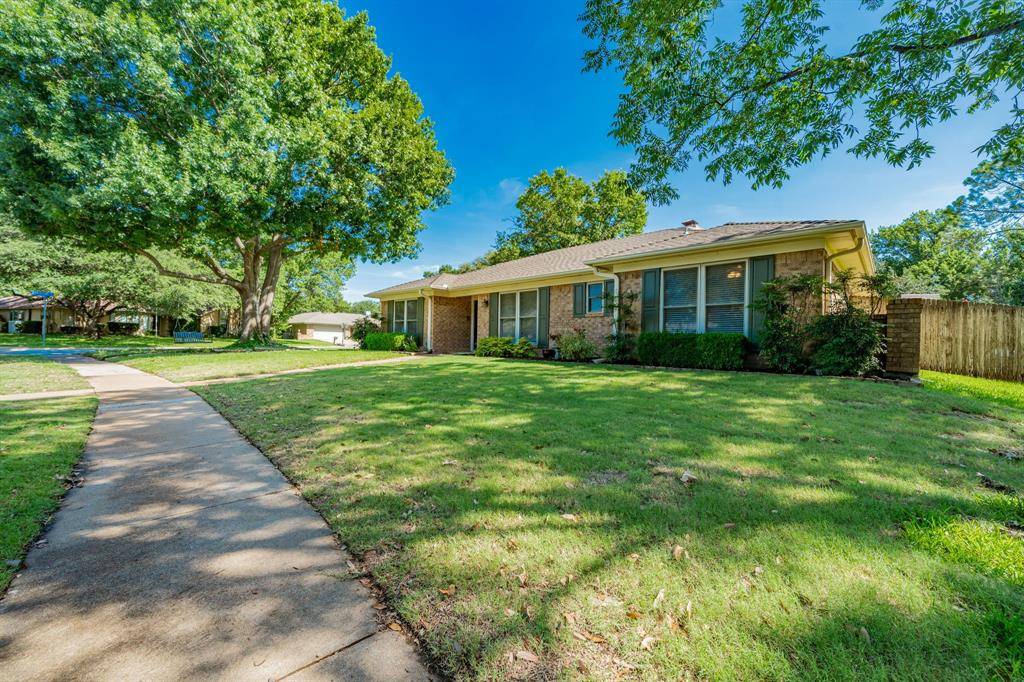Euless, TX 76039,402 Cherry Ann Drive