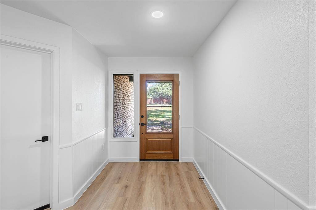 Granbury, TX 76049,4229 Bay Shore Circle