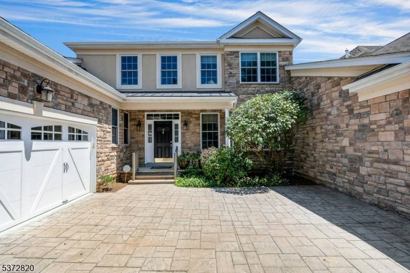Warren Twp., NJ 07059,14 LARA PLACE
