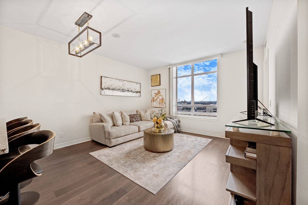 Vaughan, ON L6A 0J9,9245 Jane ST #1015