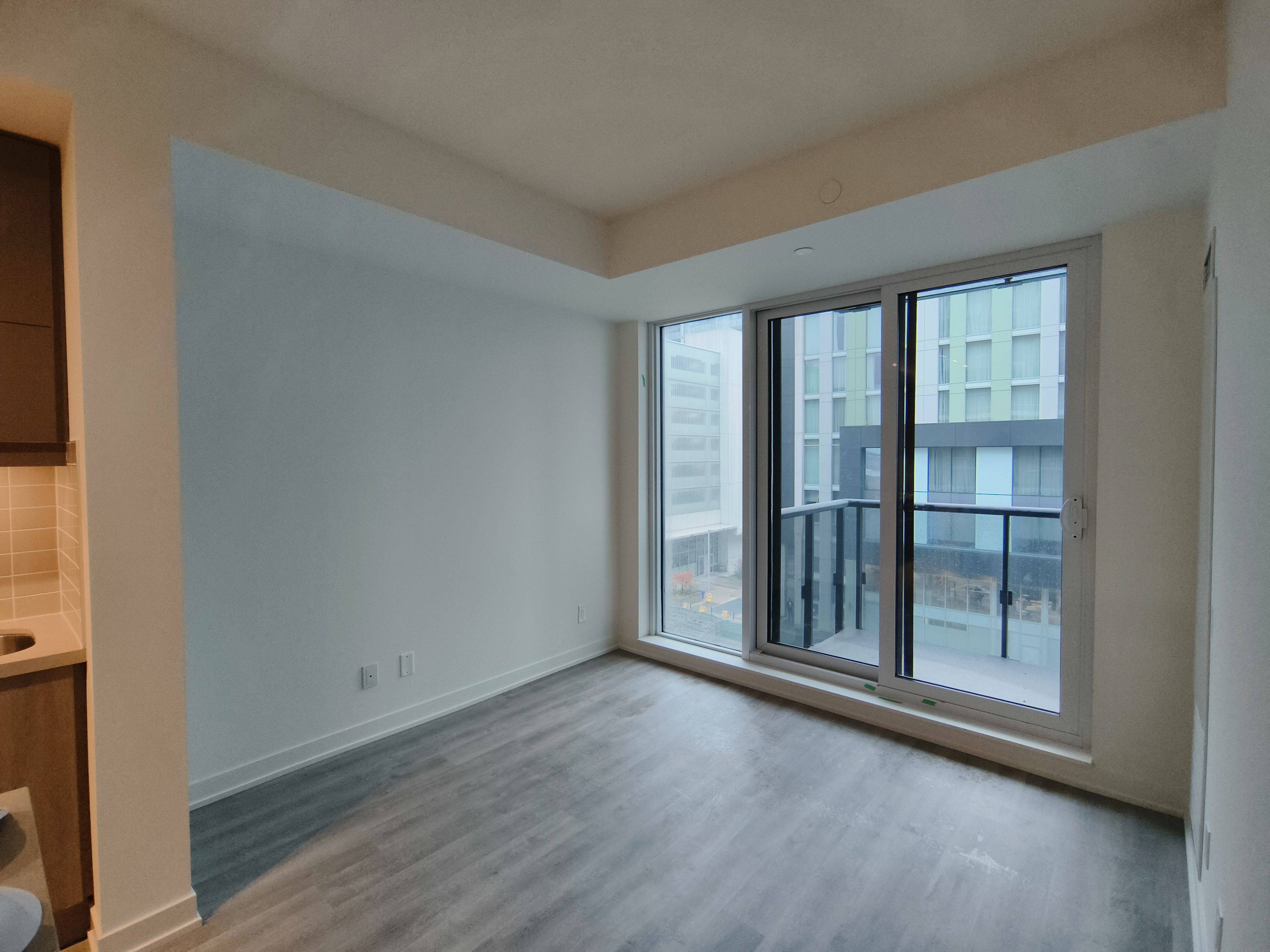 Markham, ON L6G 0H5,8119 Birchmount RD #613A