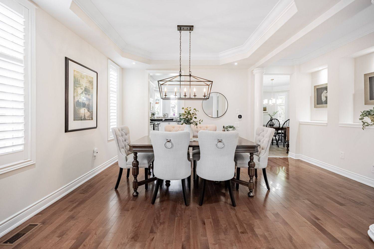 Oakville, ON L6L 0B8,130 Innville CRES
