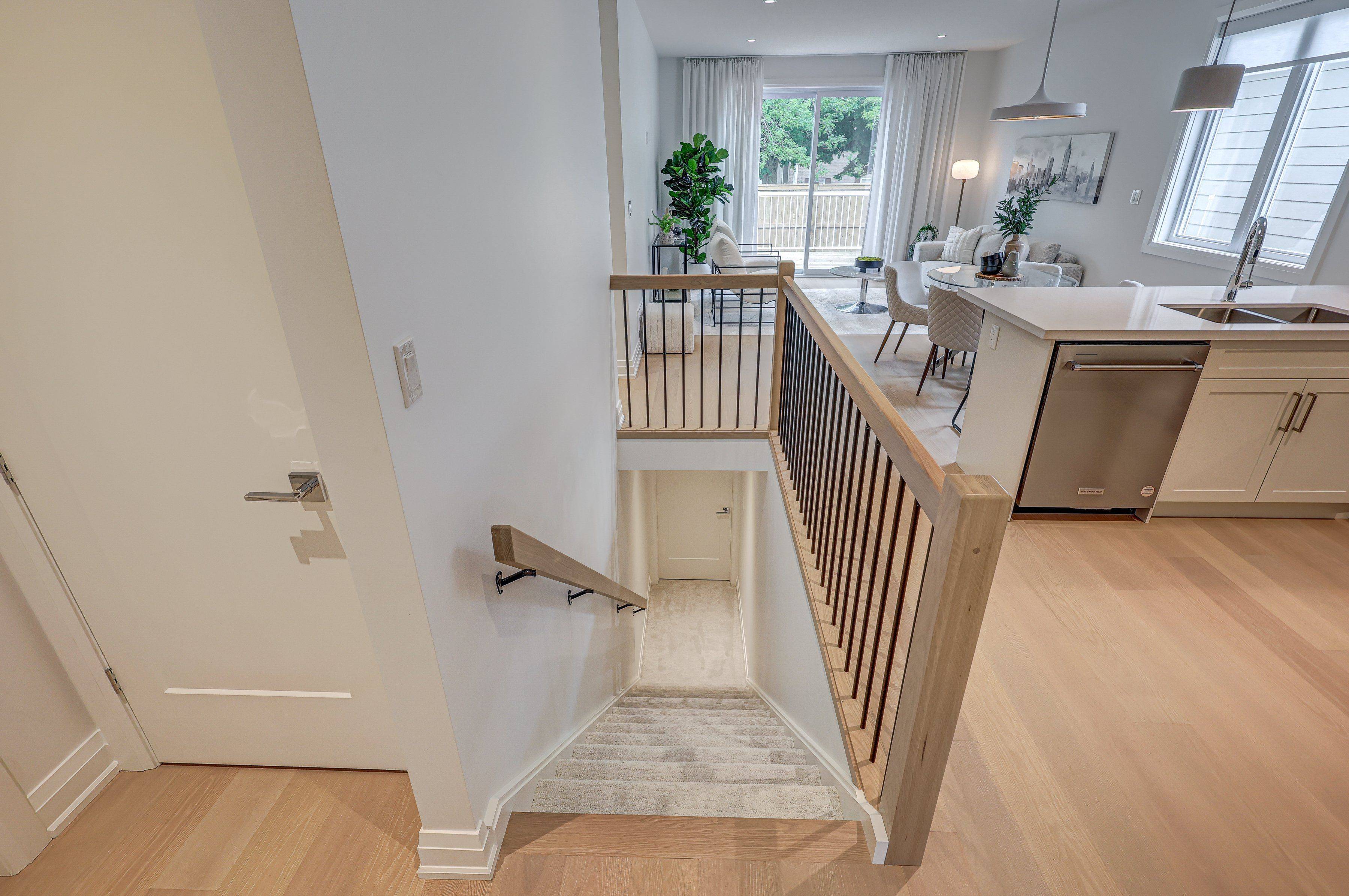 Aylmer, ON N5H 1S5,85 Forest ST #8