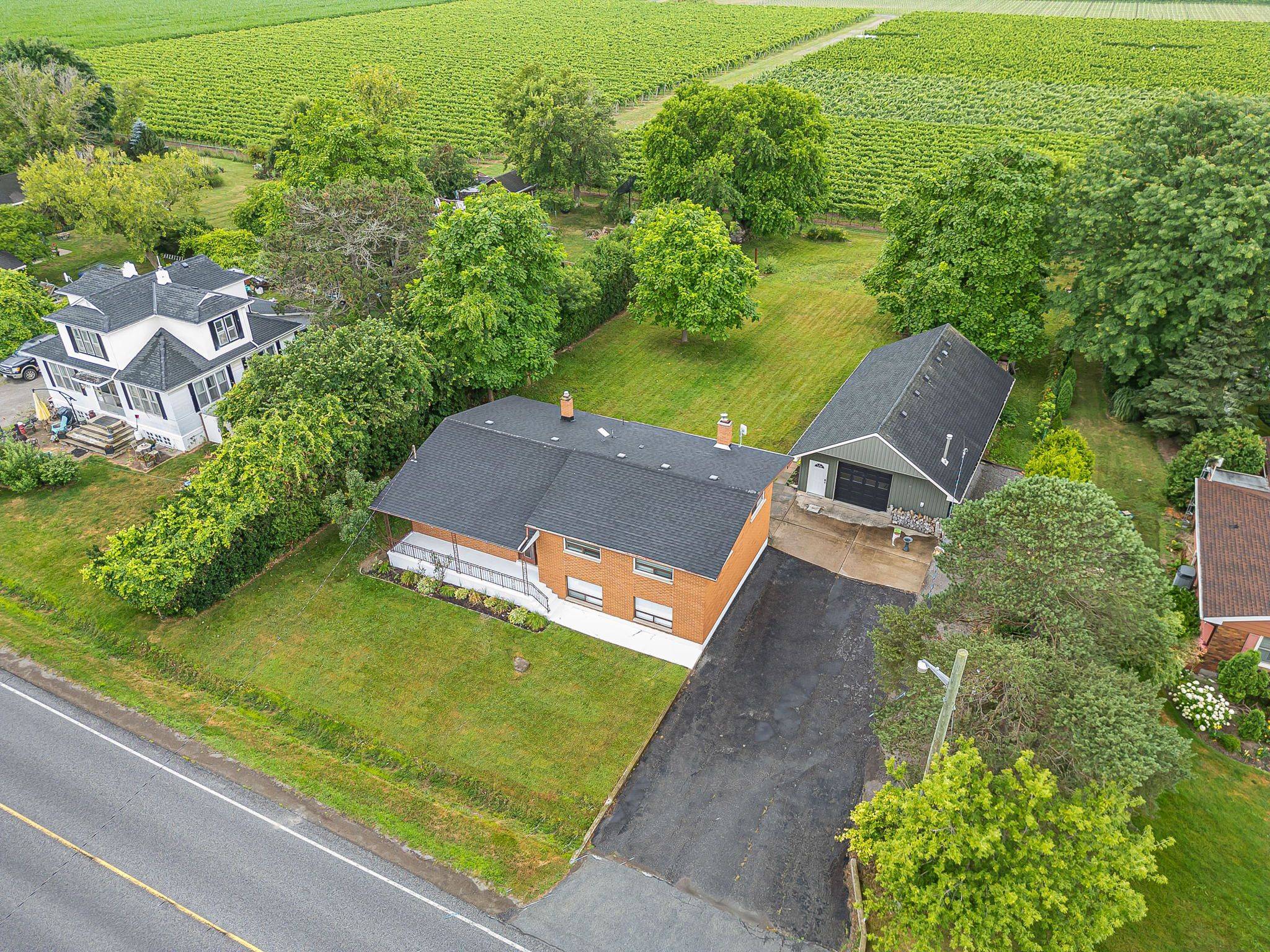 St. Catharines, ON L2R 6P9,1787 Third ST