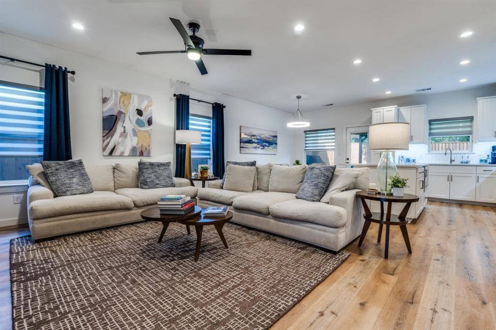 Dallas, TX 75203,1110 Claude Street