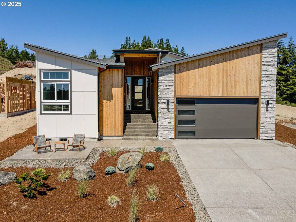 Manzanita, OR 97130,413 Meadows drive