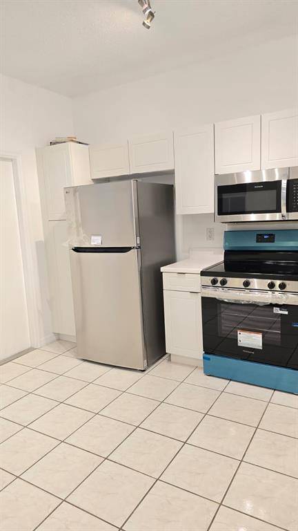 Weston, FL 33327,2213 Salerno Cir #.