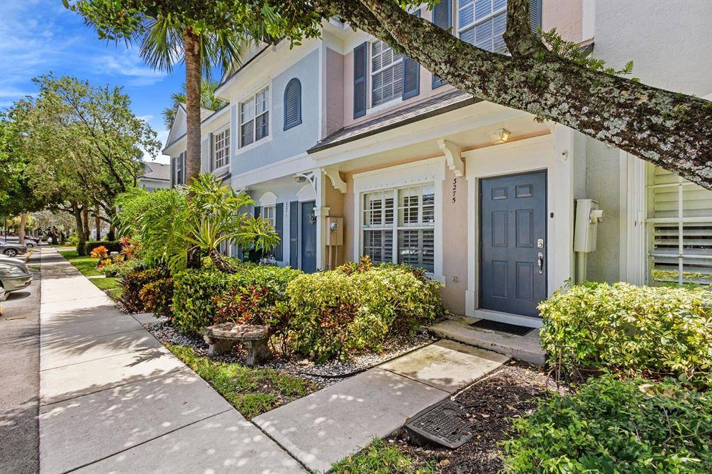 Pompano Beach, FL 33063,3275 Festival Dr