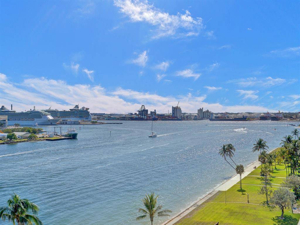 Fort Lauderdale, FL 33316,2100 S Ocean Dr #9L