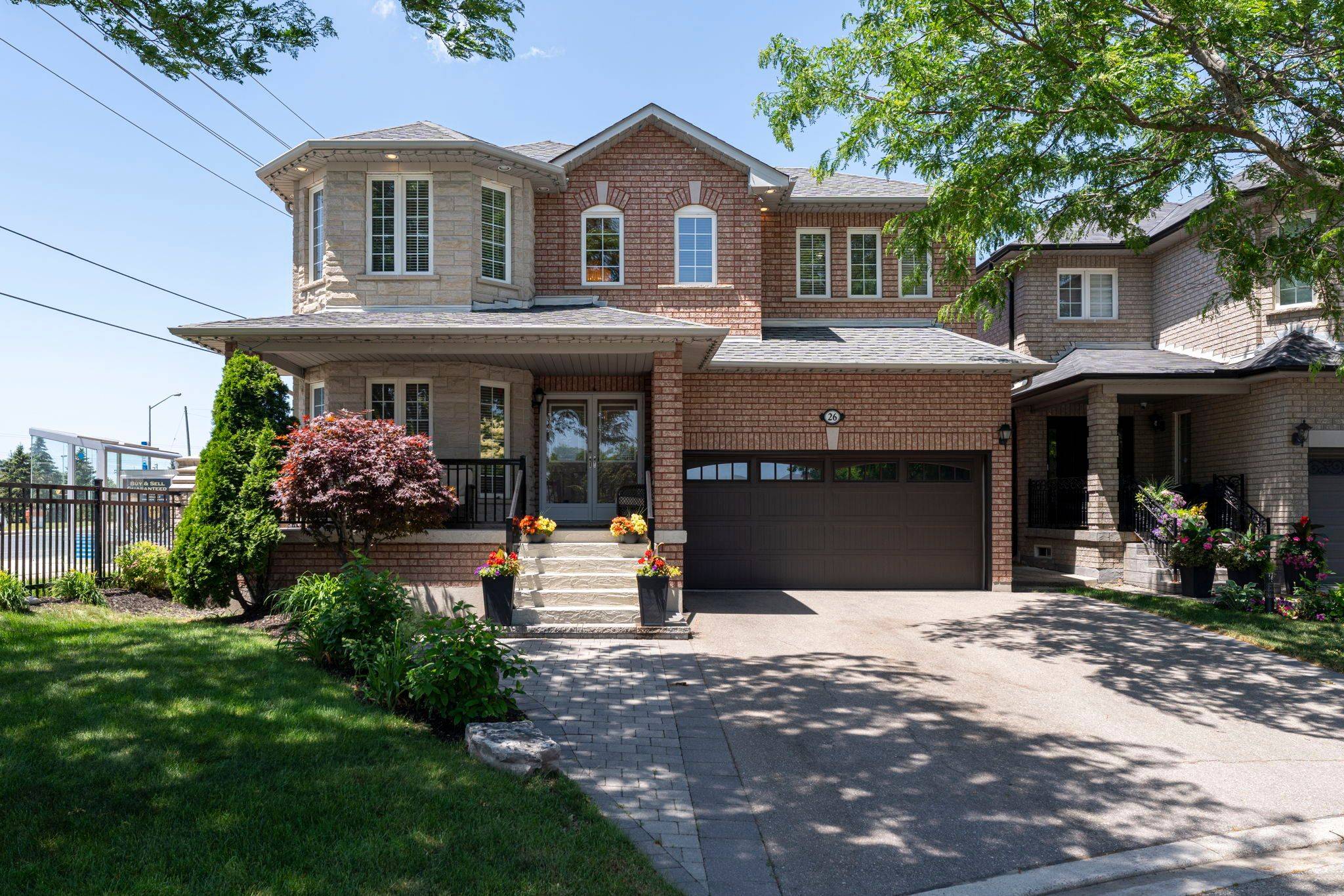 Vaughan, ON L4H 2G3,26 Blue Diamond TER