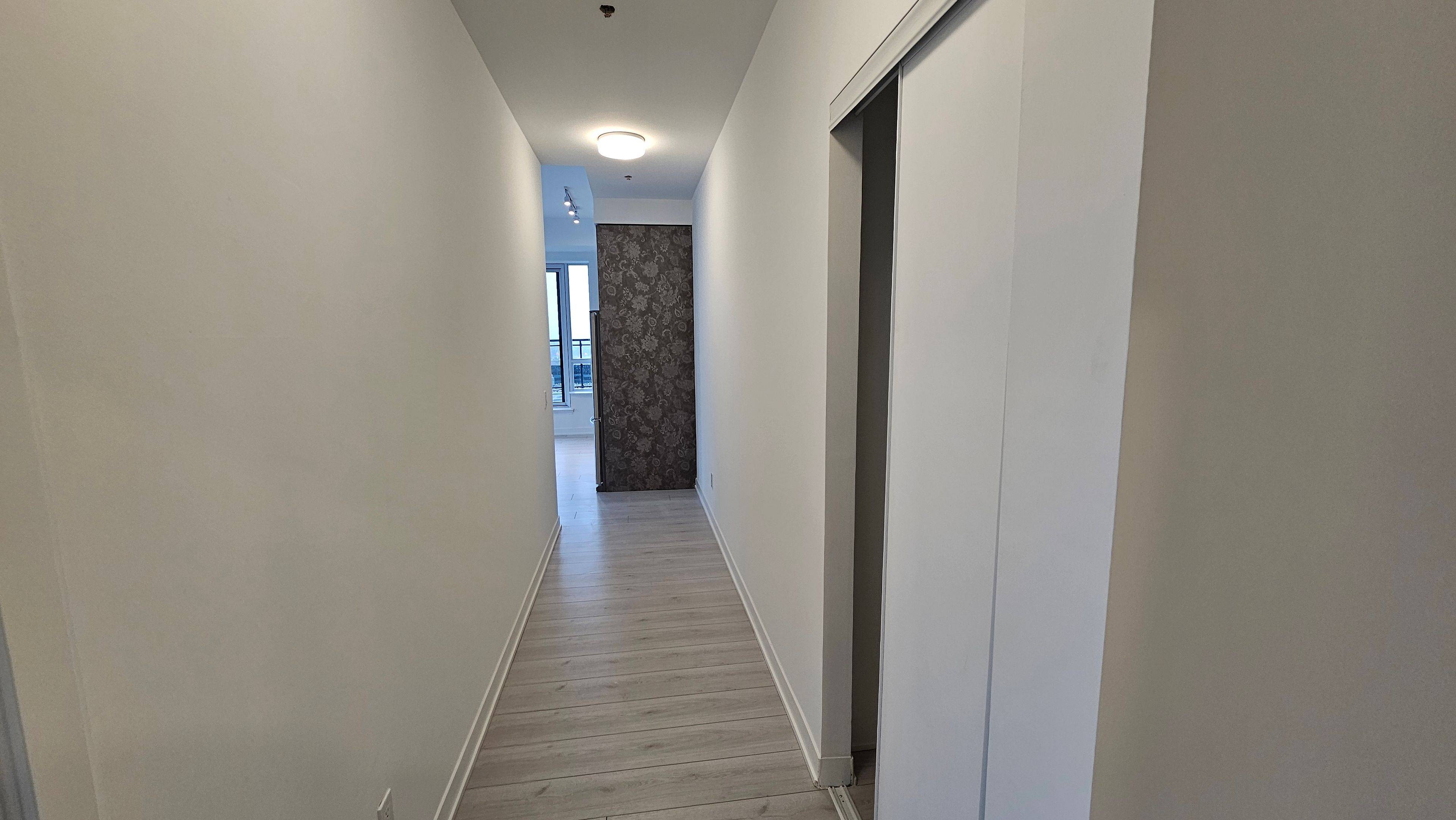 Oakville, ON L6M 5P9,405 Dundas ST W #530