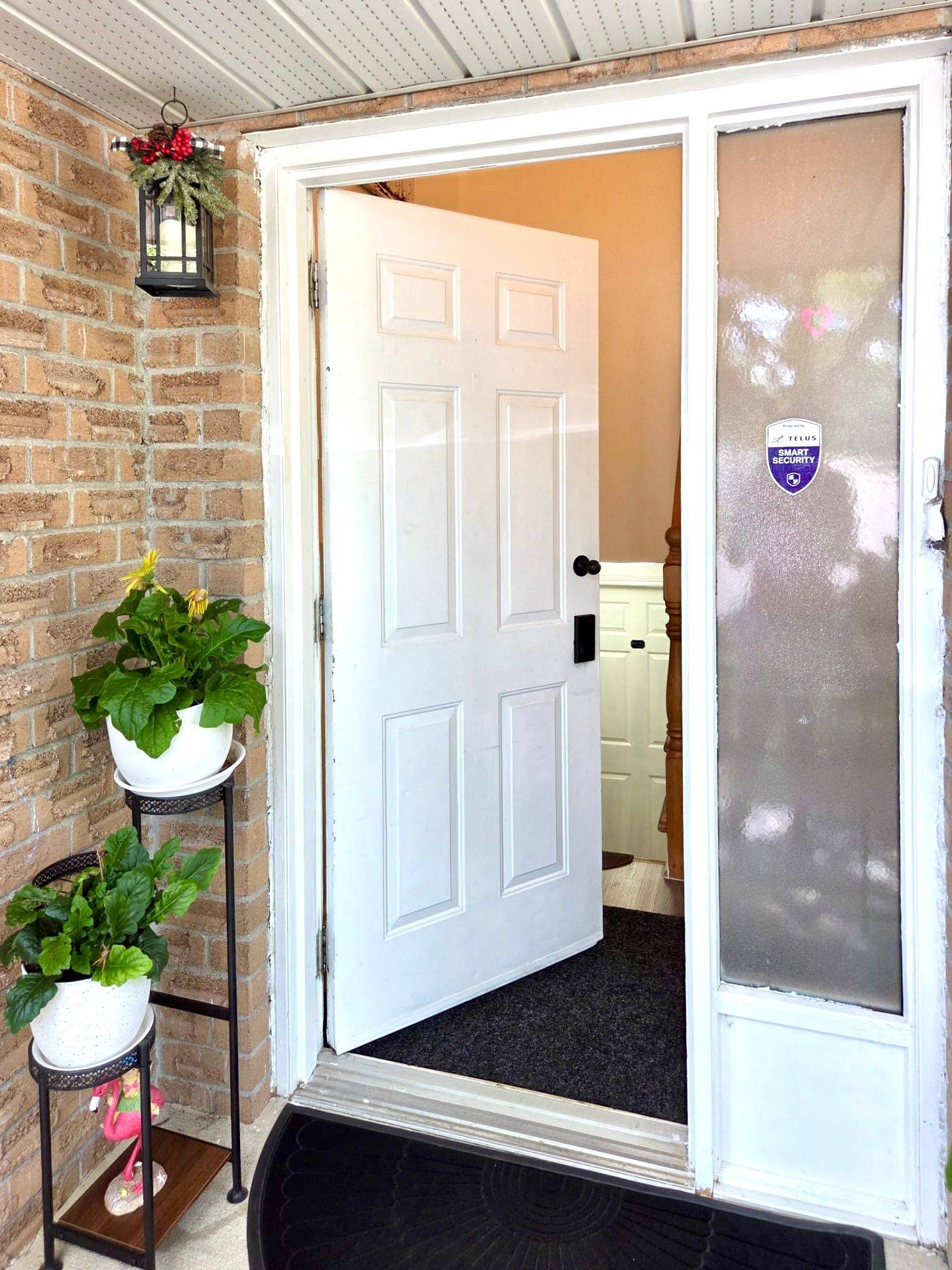Peterborough East, ON K9L 1X2,2586 Foxmeadow RD N