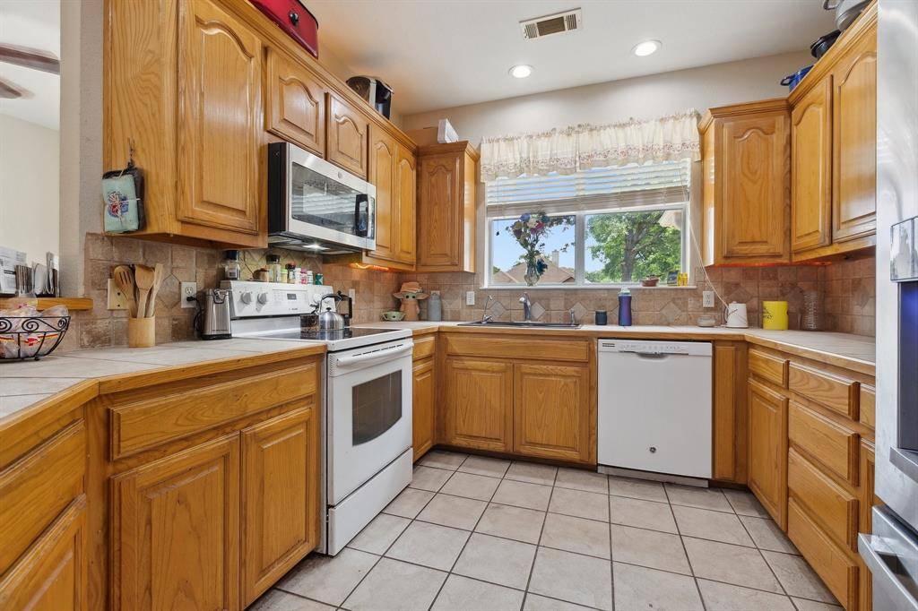 Quinlan, TX 75474,118 Cagle