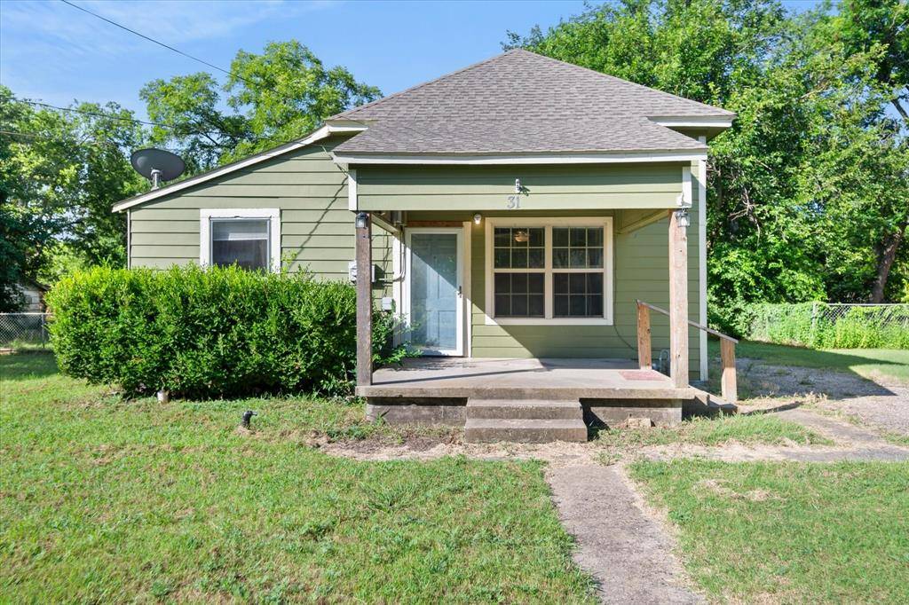 Waxahachie, TX 75165,318 Mckenzie Street