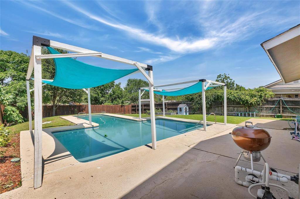 Carrollton, TX 75006,2113 Via Del Norte