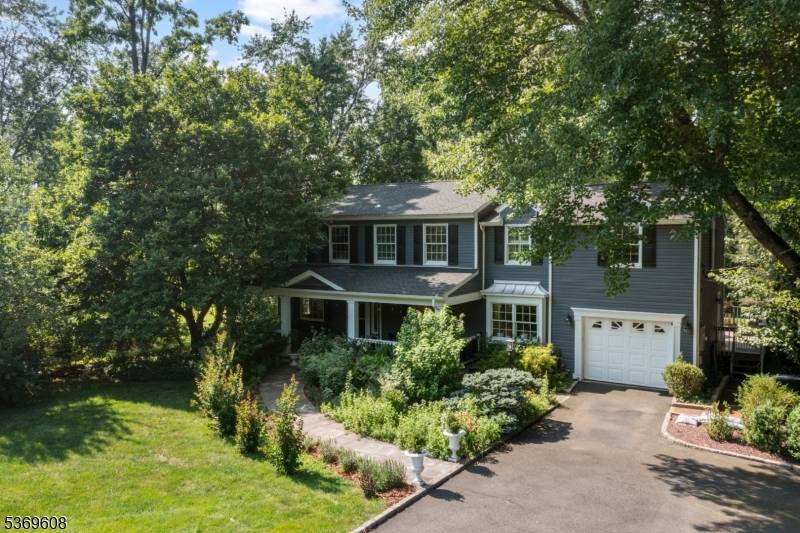 Chatham Twp., NJ 07928,174 Meyersville Rd