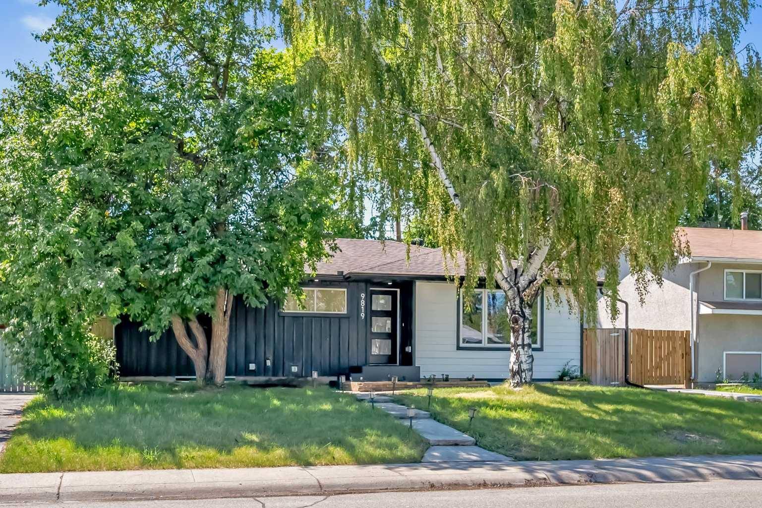 Calgary, AB T2J 0W3,9819 2 ST SE