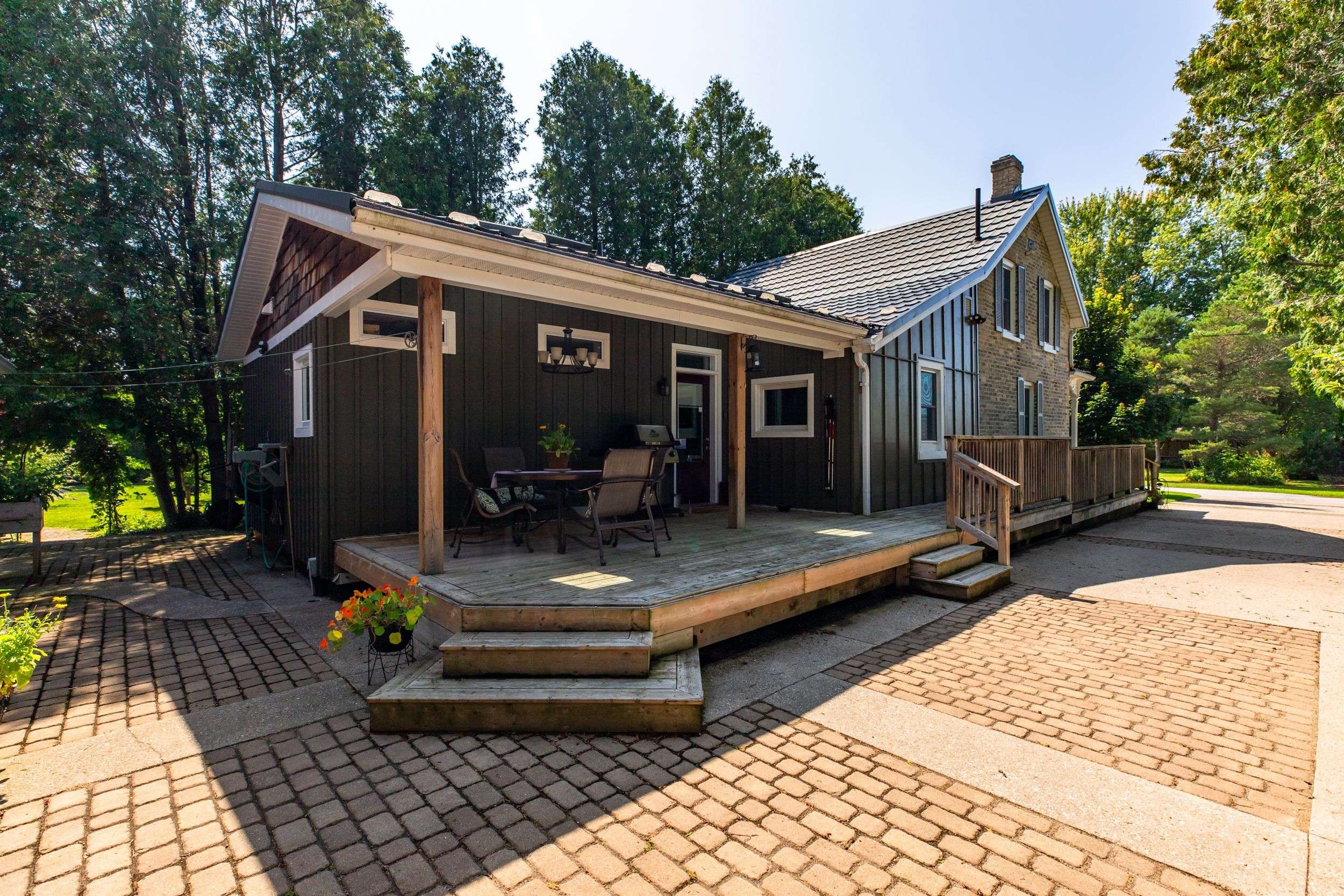 Saugeen Shores, ON N0H 2L0,220 Belcher LN