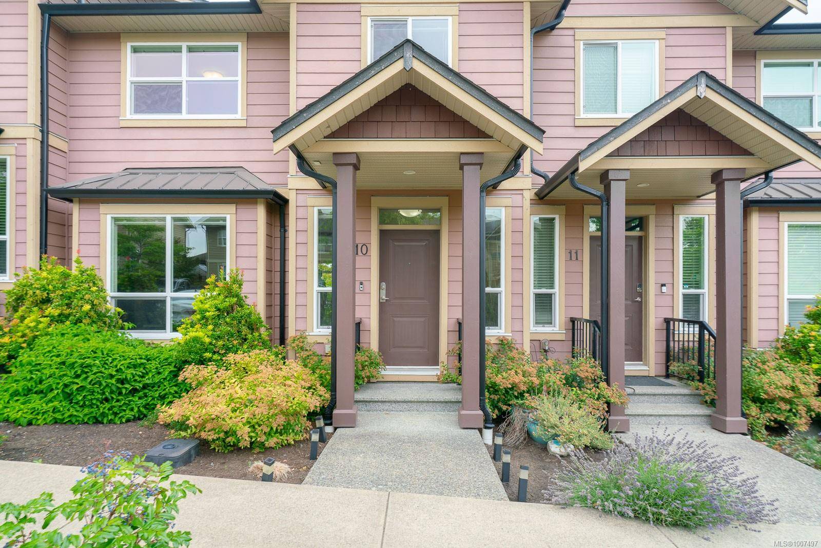 Duncan, BC V9L 0C6,3101 Cliffs Rd #10