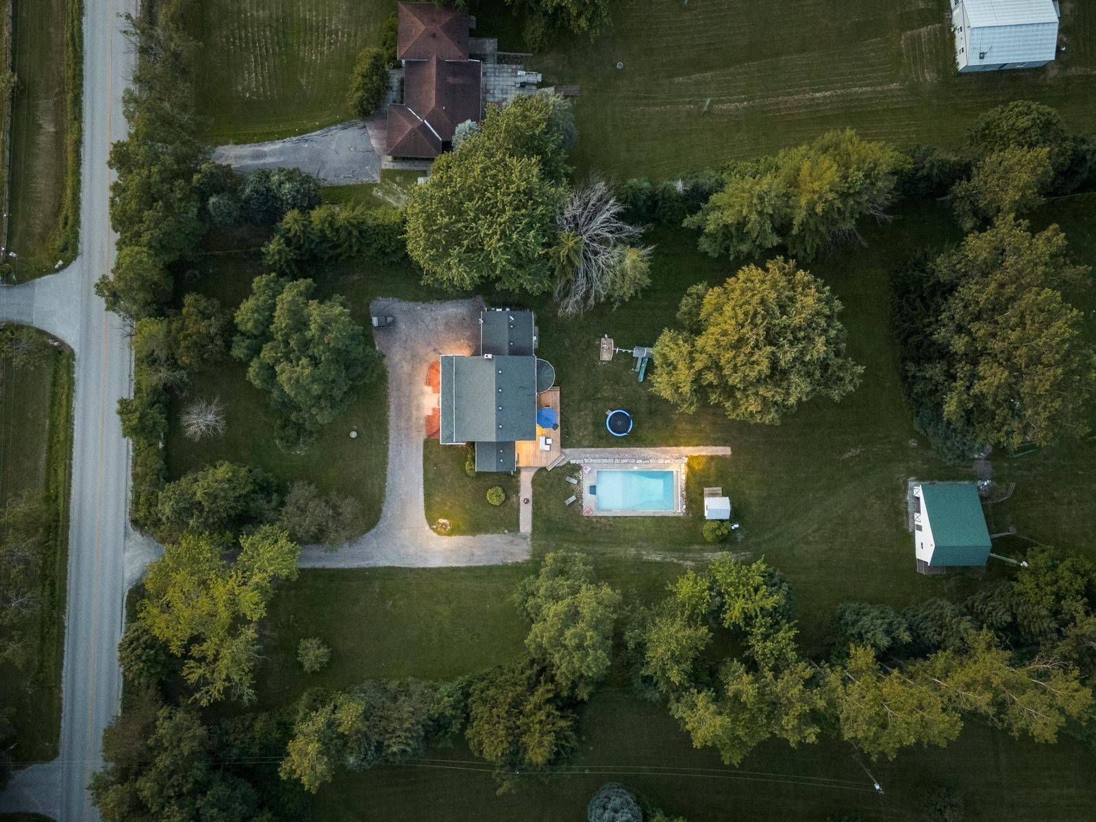 New Tecumseth, ON L0G 1W0,2037 15th Side Road