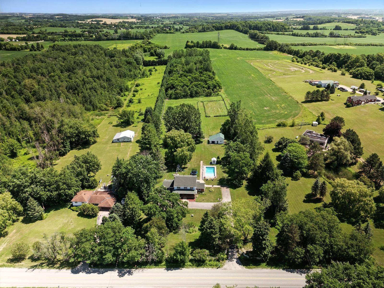 New Tecumseth, ON L0G 1W0,2037 15th Side Road