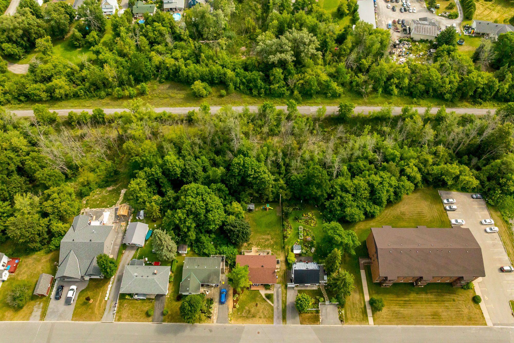 Mississippi Mills, ON K0A 1A0,267 Ann ST