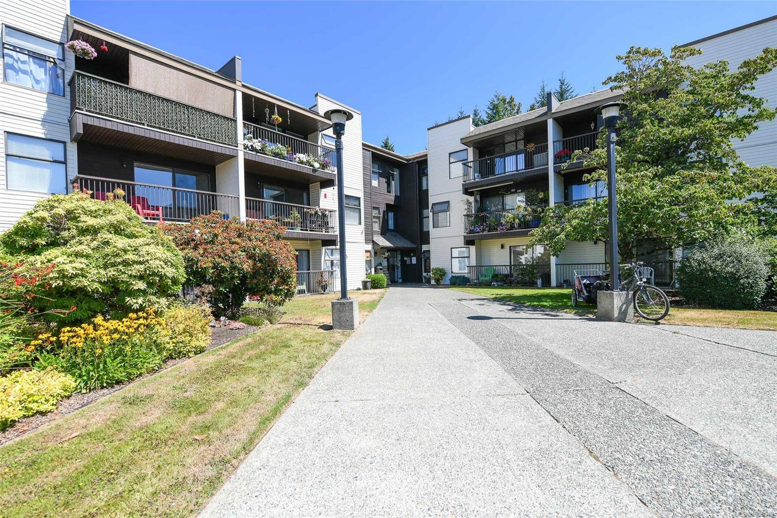 Campbell River, BC V9W 6T6,585 Dogwood St S #118