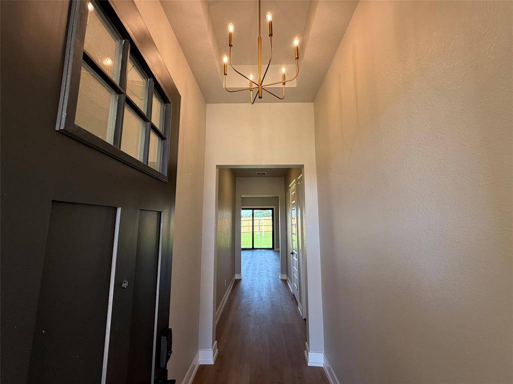 Lorena, TX 76655,231 Lasso Loop