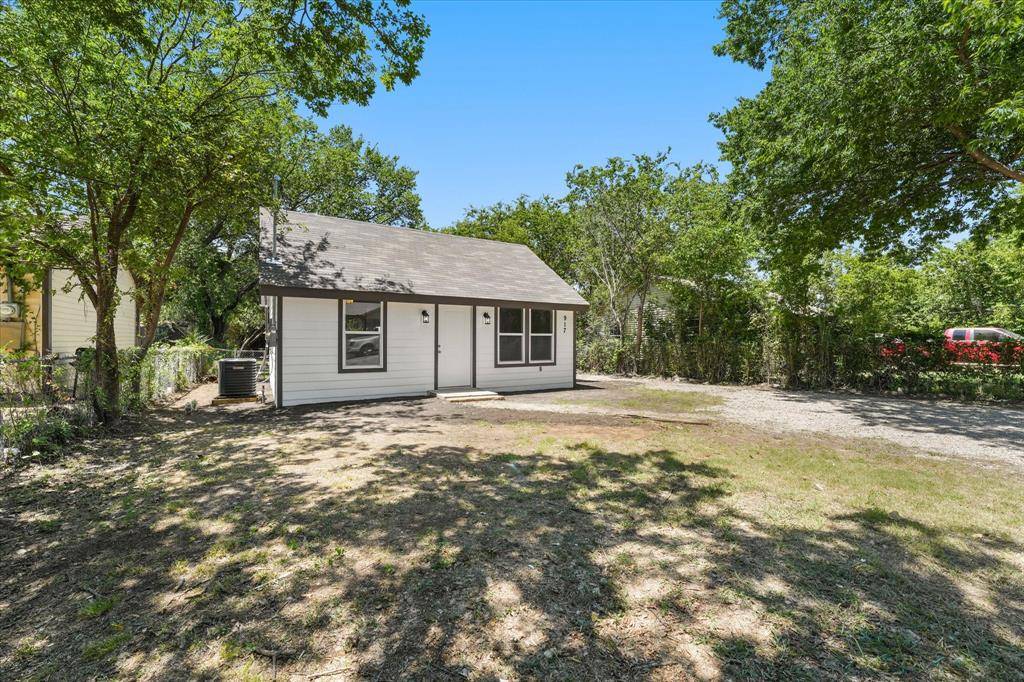 Denton, TX 76209,917 N Wood Street