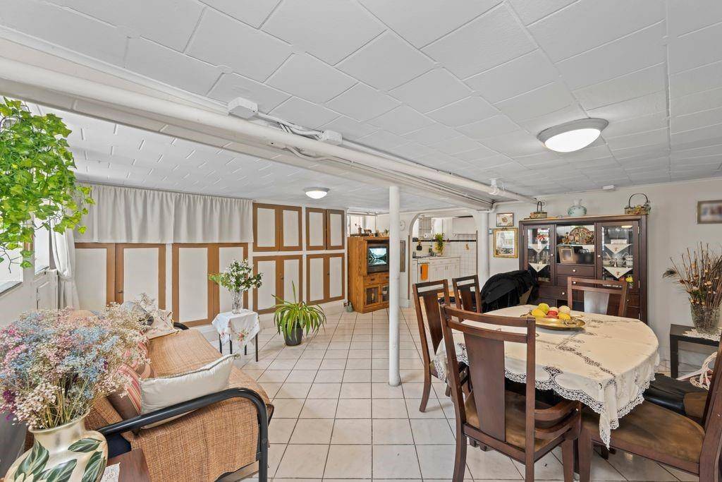 Brooklyn, NY 11214,1687 83rd ST