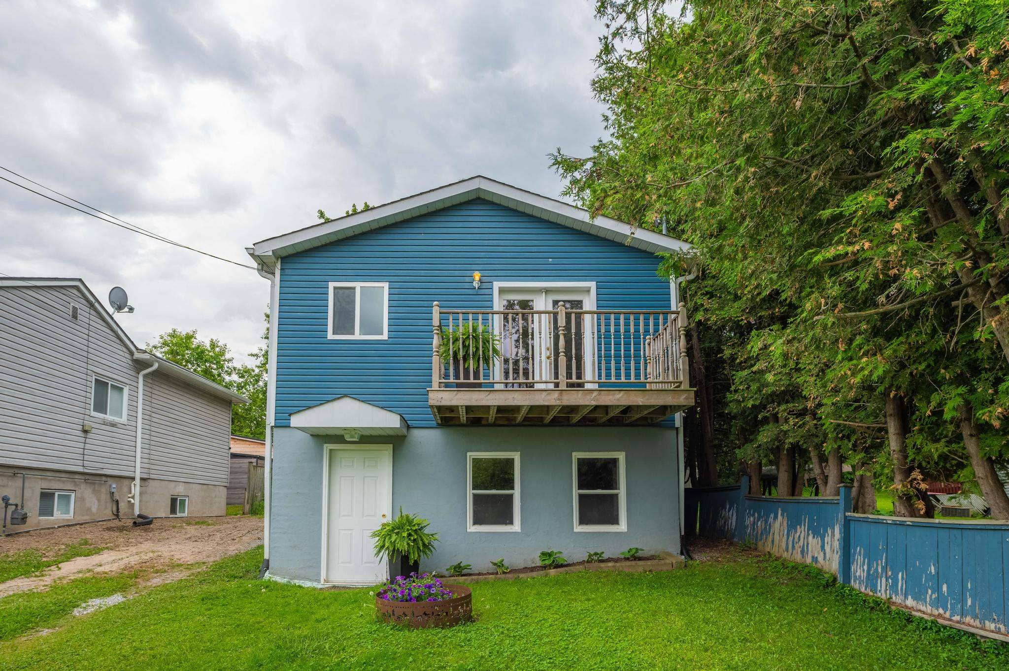Scugog, ON L9L 1B4,178 Platten BLVD