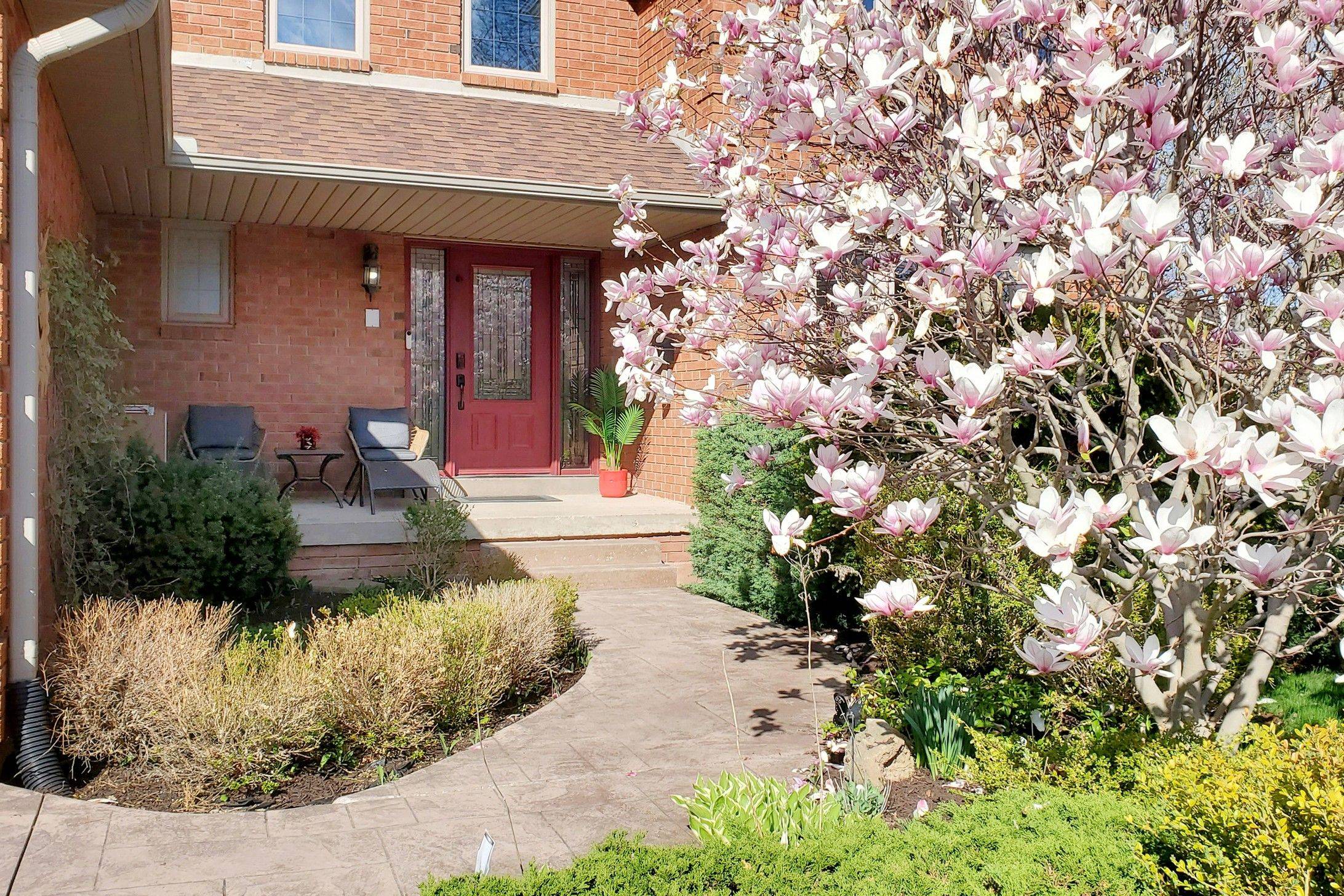 Oakville, ON L6H 4L8,1310 Golden Meadow TRL