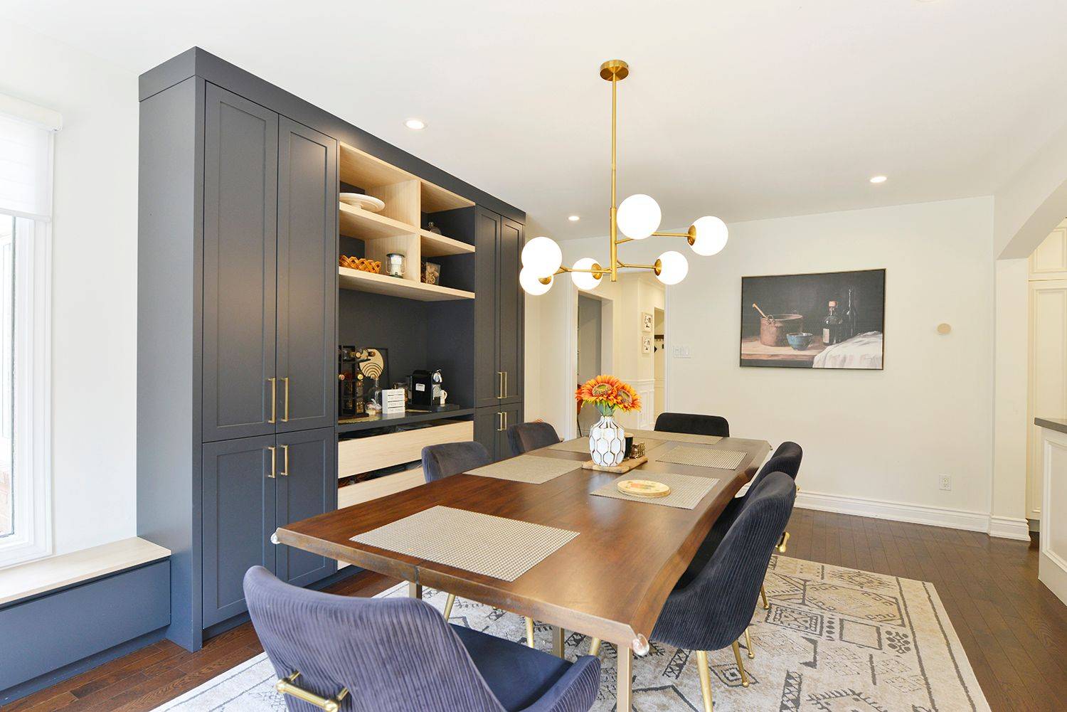 Oakville, ON L6M 2B9,1332 Outlook TER
