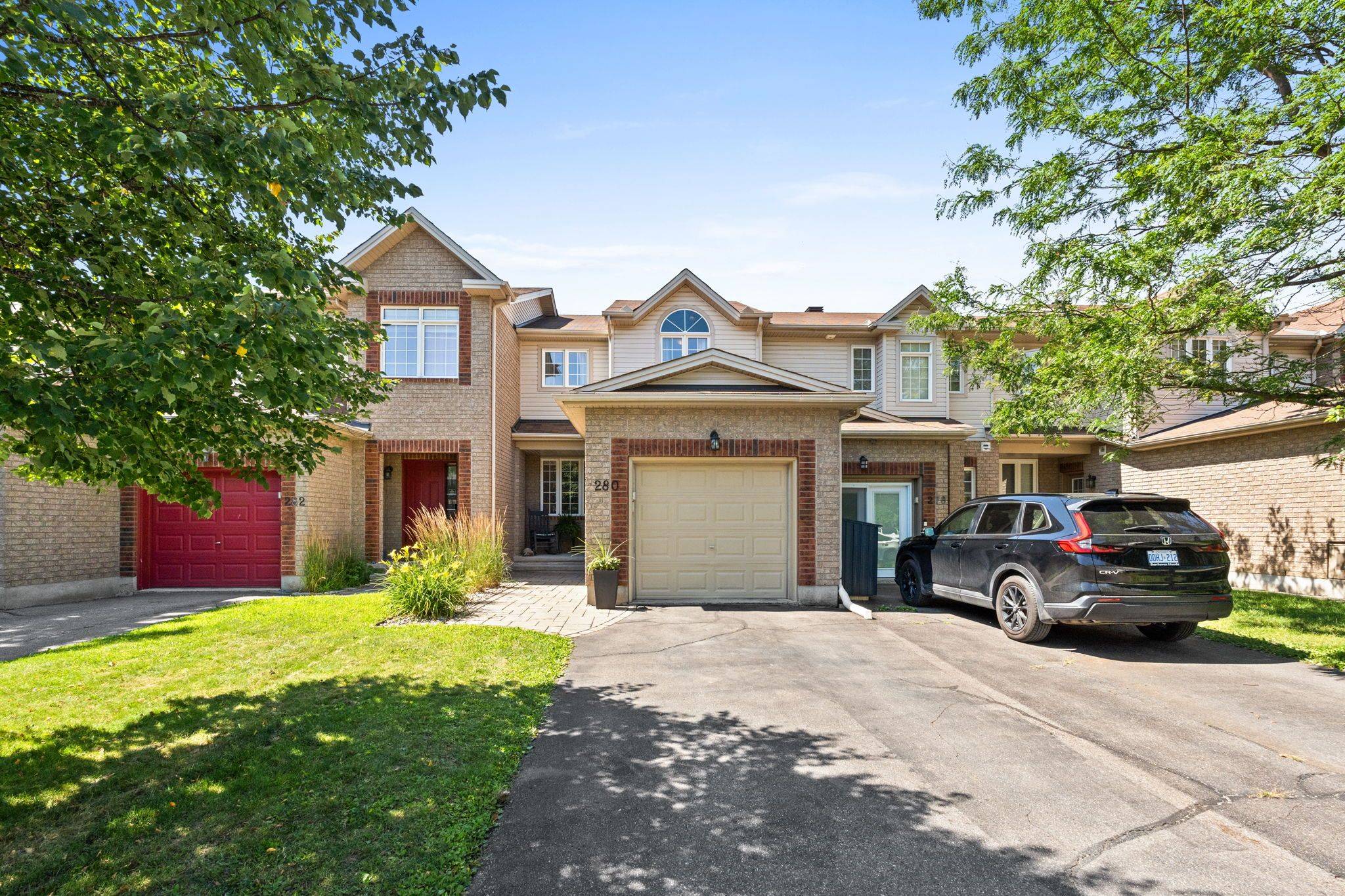 Kanata, ON K2K 0C4,280 Applecross CRES