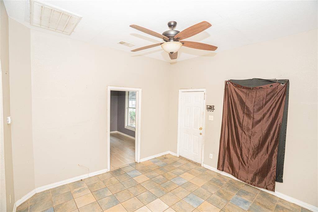 Dallas, TX 75208,423 W Pembroke Avenue