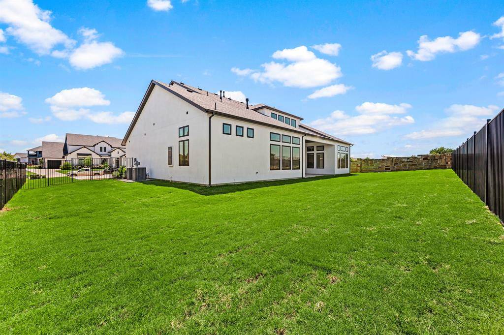 Prosper, TX 75078,1481 ST PETER Lane