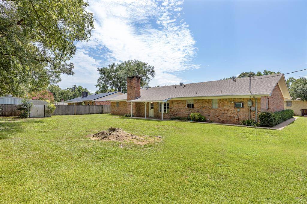 Winnsboro, TX 75494,805 Circle Drive