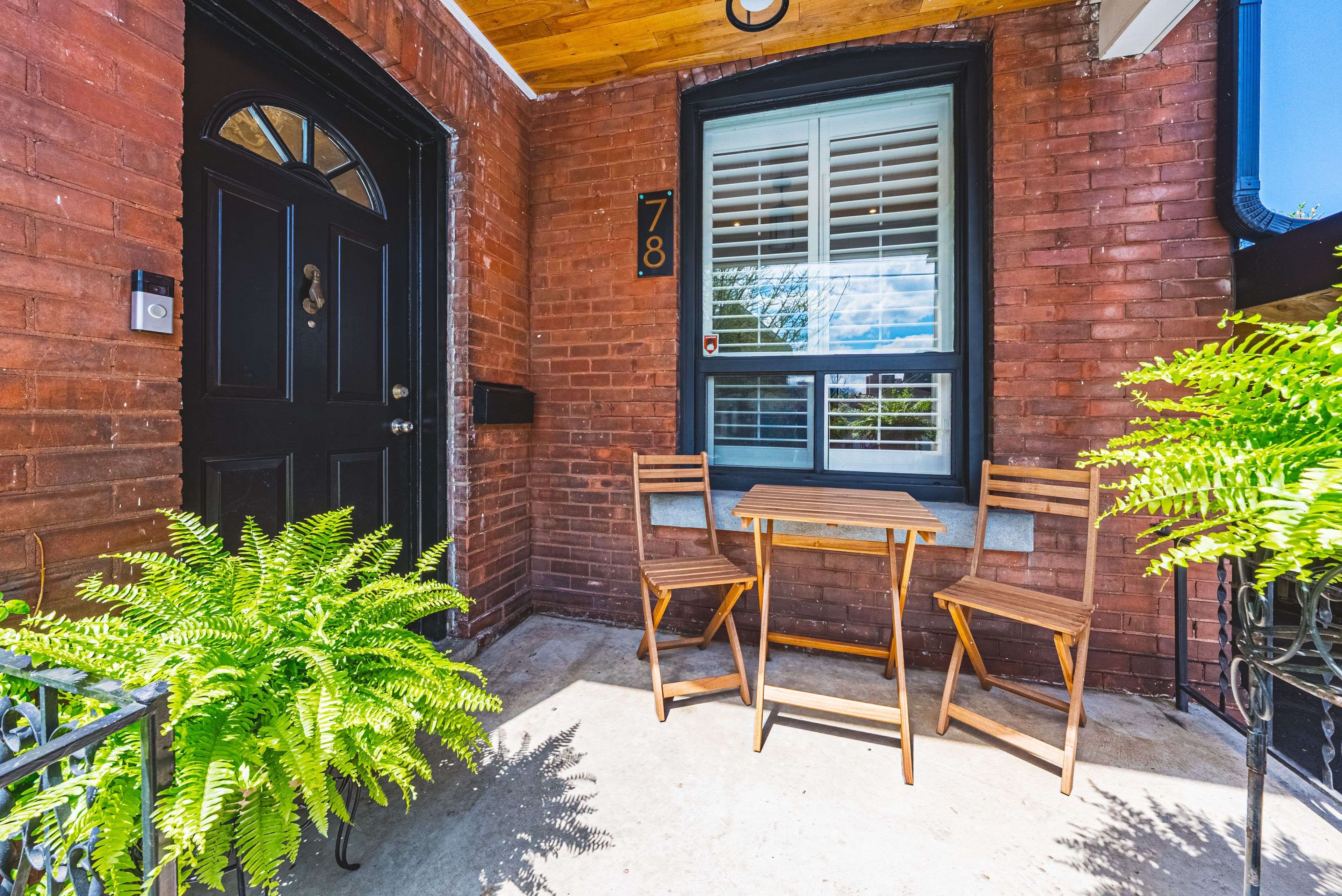 Hamilton, ON L8R 2G7,78 Colbourne ST