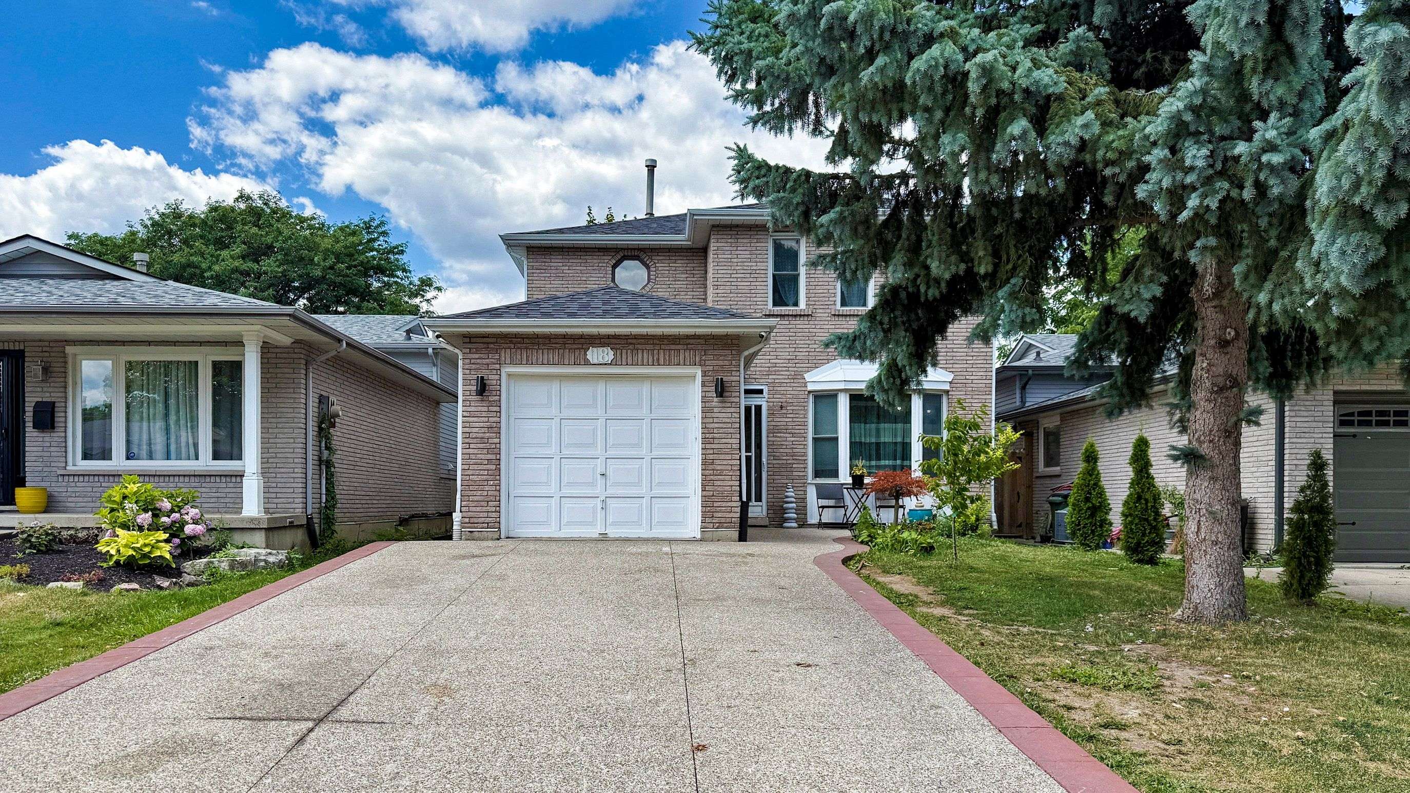 Hamilton, ON L8W 2W7,18 Millpond PL