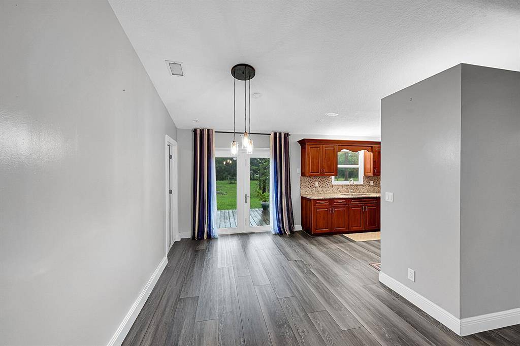 Loxahatchee, FL 33470,14767 66th St