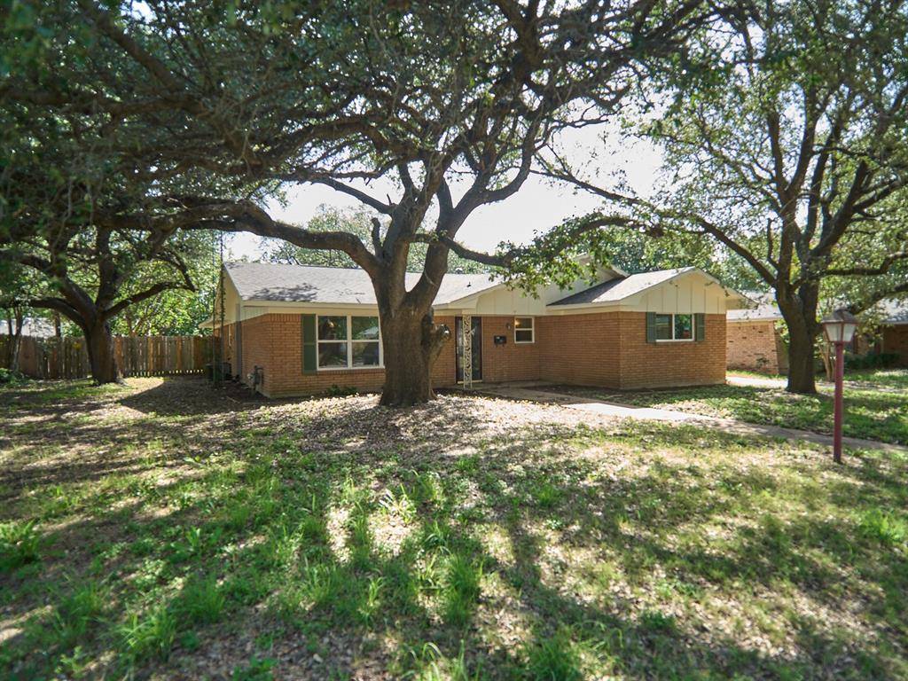 Waco, TX 76710,5907 Caldwell Drive