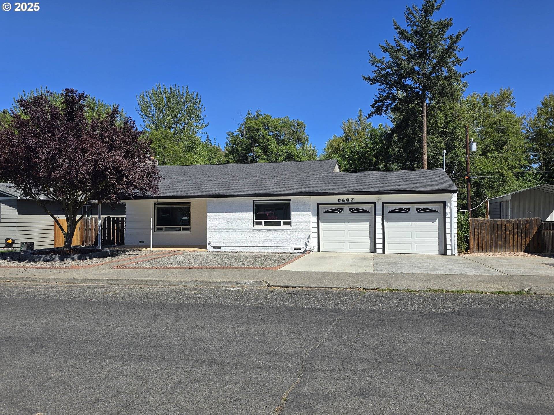 The Dalles, OR 97058,2437 WRIGHT DR